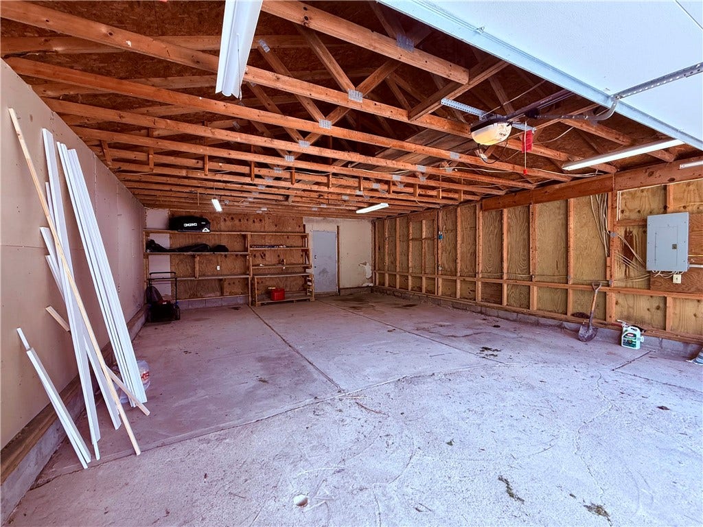 1810 Henderson Ave, Washington, PA 15301