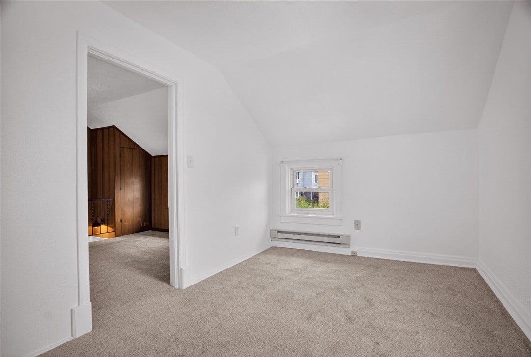 10 Brady Ave, Washington, PA 15301