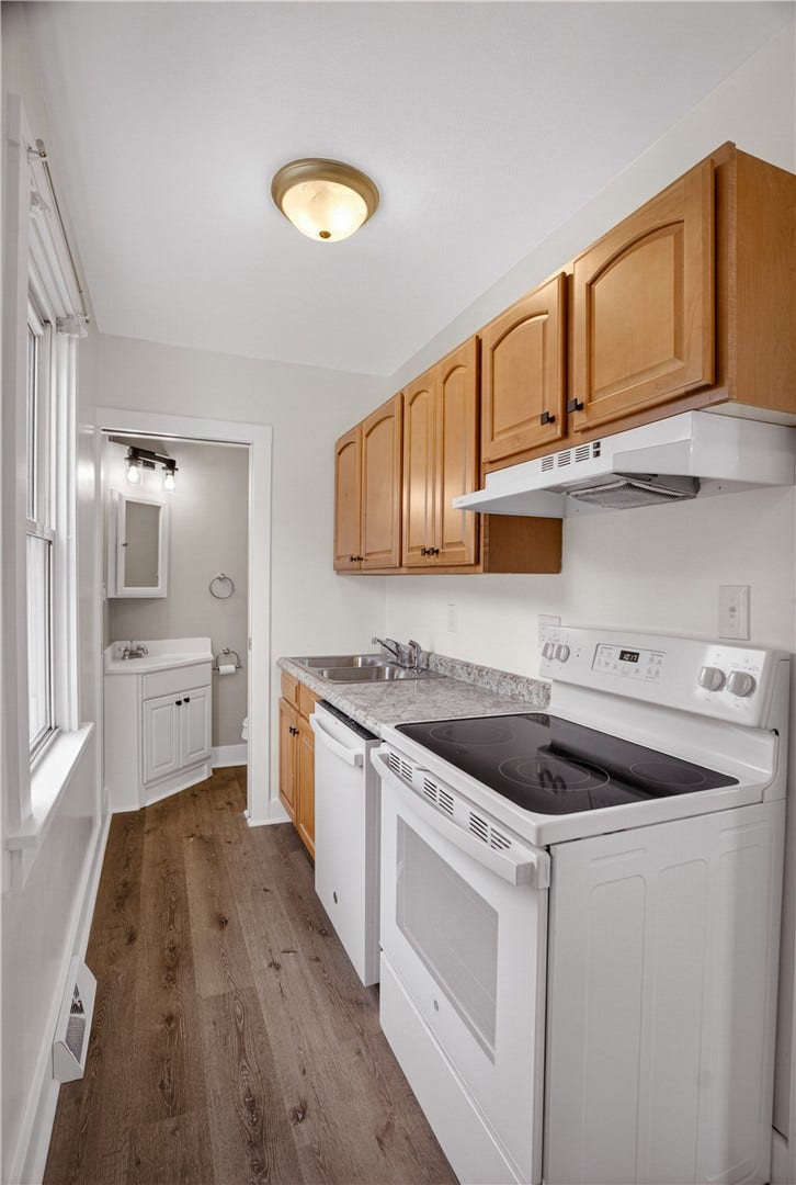 10 Brady Ave, Washington, PA 15301