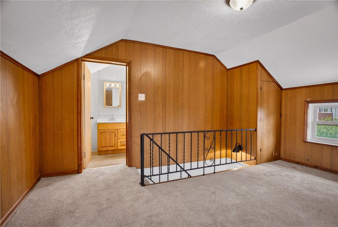 10 Brady Ave, Washington, PA 15301