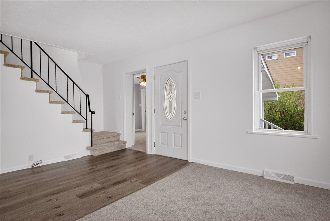 10 Brady Ave, Washington, PA 15301