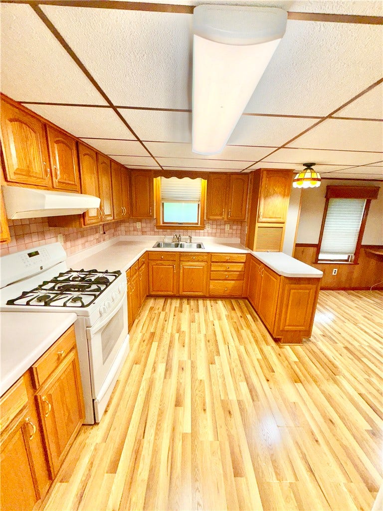 234 Mountain View, Uniontown, PA 15401