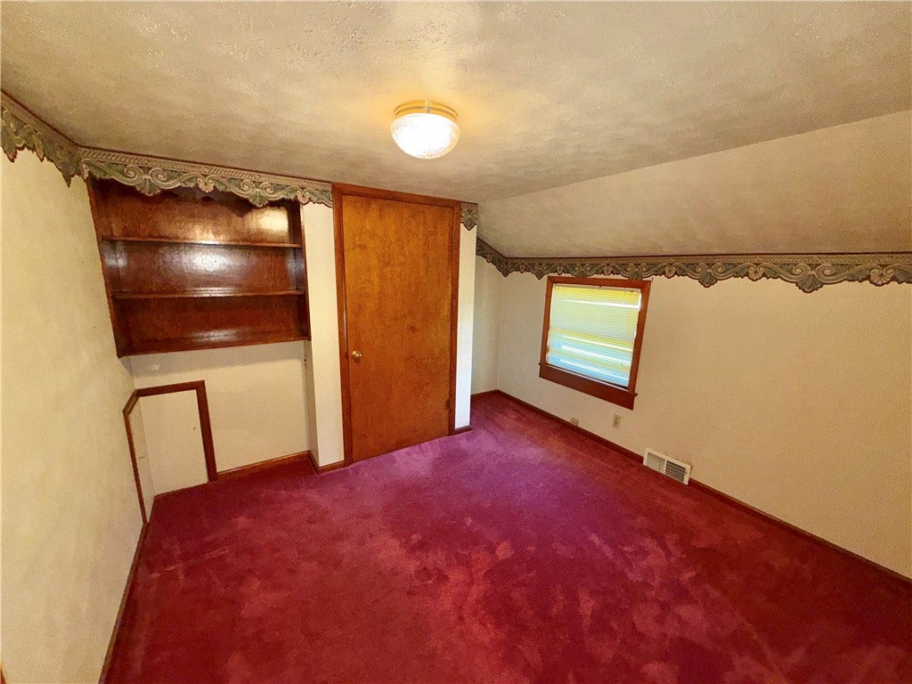 234 Mountain View, Uniontown, PA 15401