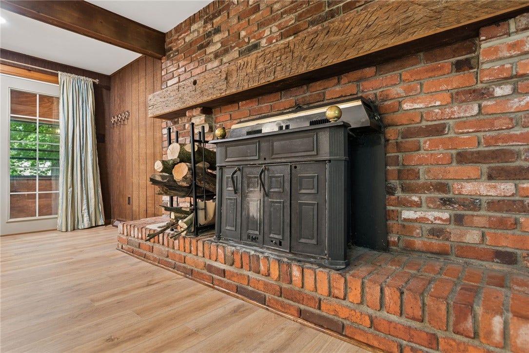 22 Buzzardtown Rd, Irwin, PA 15642 22 Buzzardtown Rd, Irwin, PA 15642