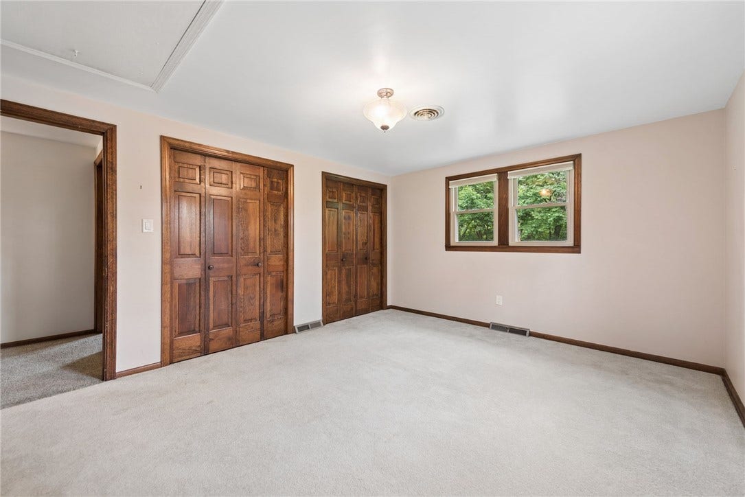 22 Buzzardtown Rd, Irwin, PA 15642 22 Buzzardtown Rd, Irwin, PA 15642