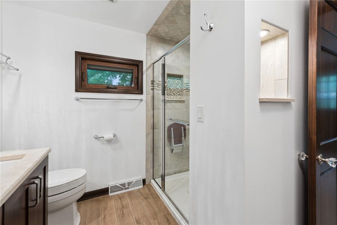 22 Buzzardtown Rd, Irwin, PA 15642 22 Buzzardtown Rd, Irwin, PA 15642