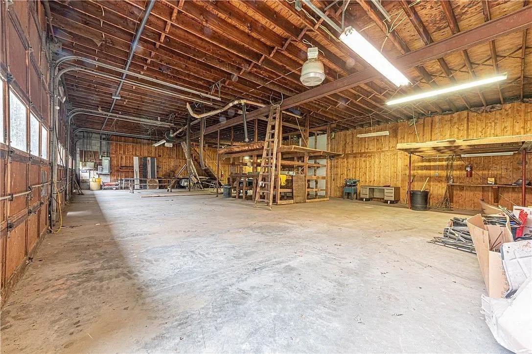 22 Buzzardtown Rd, Irwin, PA 15642 22 Buzzardtown Rd, Irwin, PA 15642