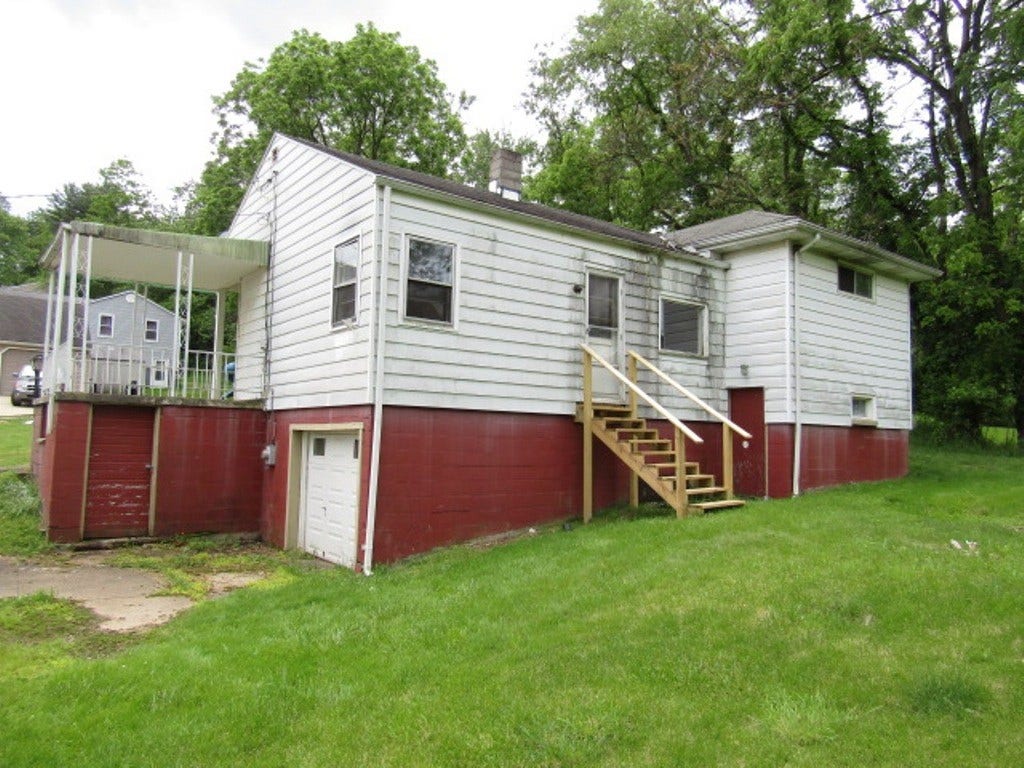 403 Mineola Ave, Washington, PA 15301