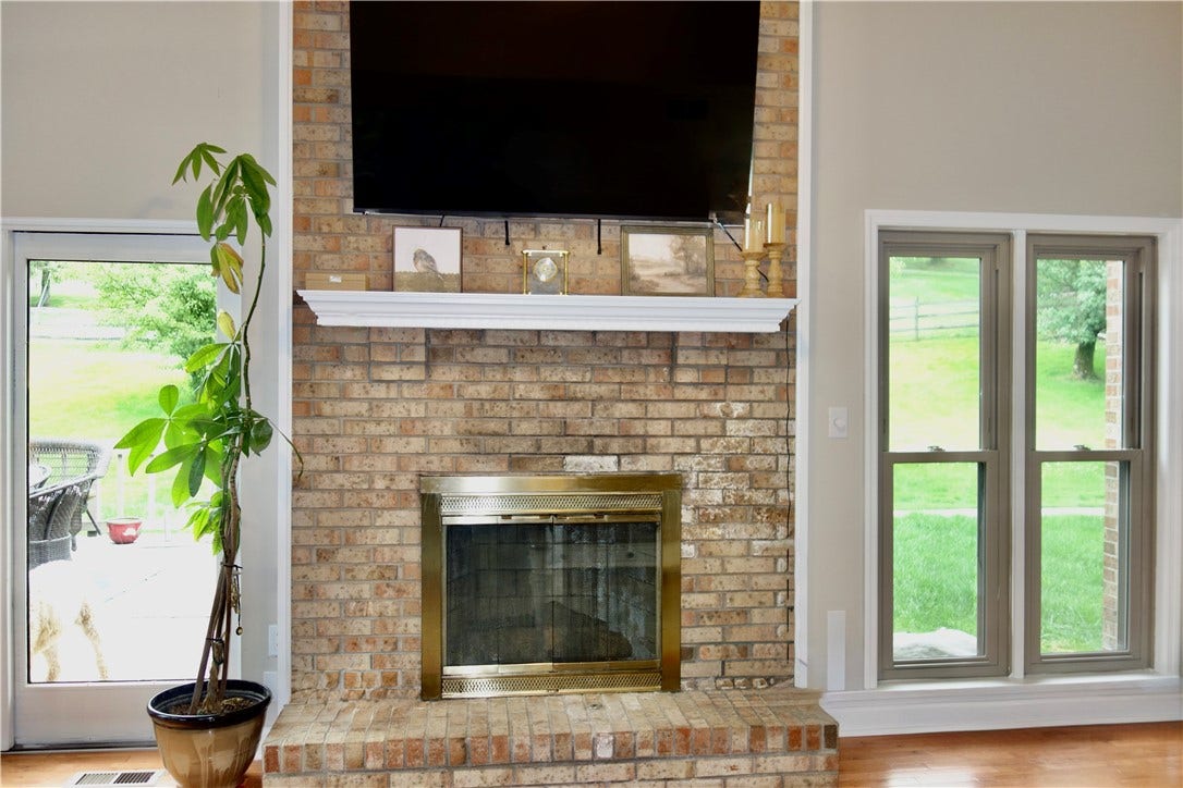 326 Quarry Road, Washington, PA 15301