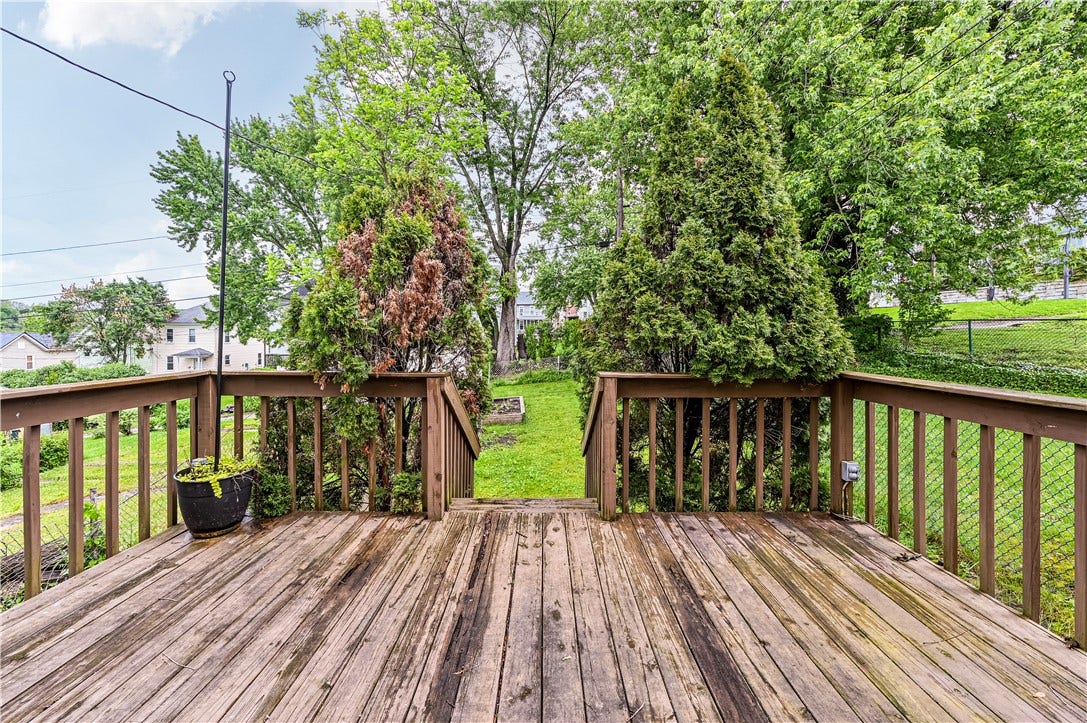 417 VINE STREET, Greensburg, PA 15601