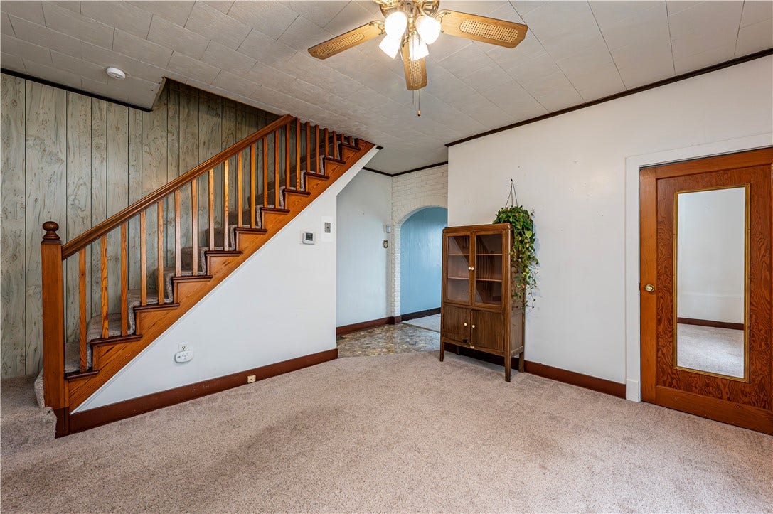 417 VINE STREET, Greensburg, PA 15601