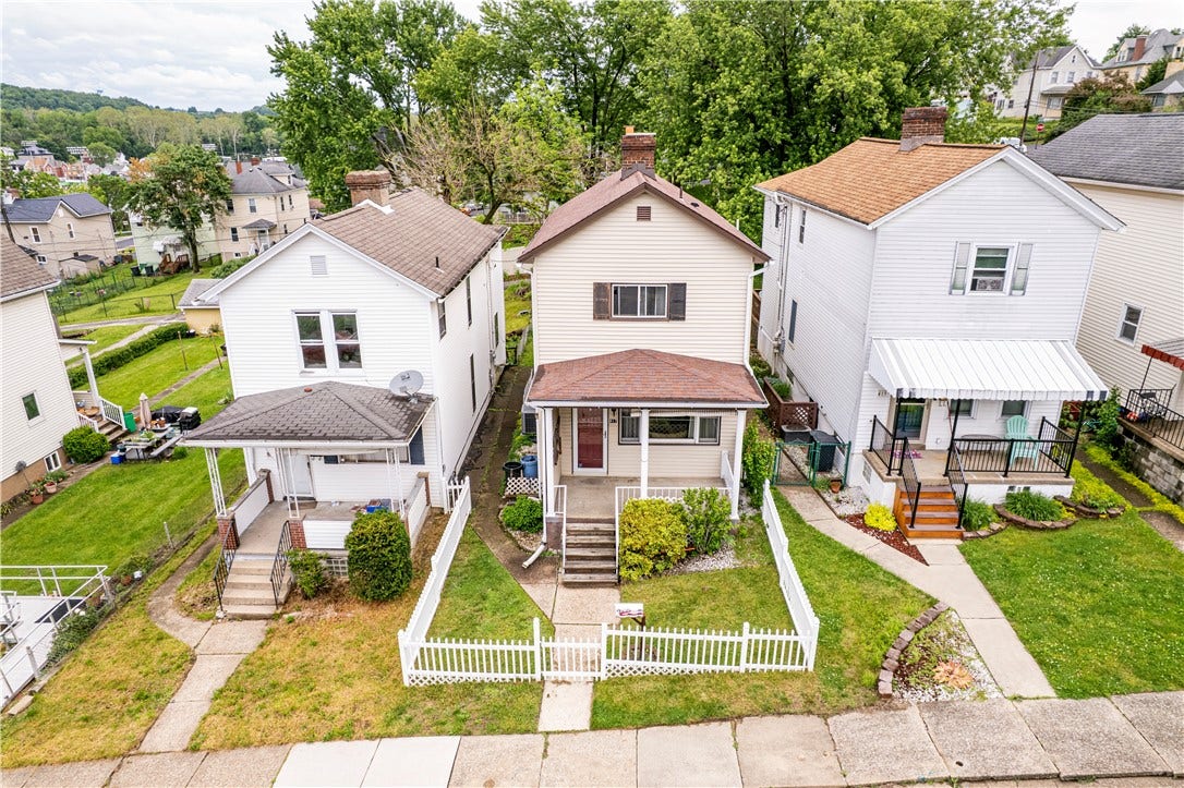 417 VINE STREET, Greensburg, PA 15601