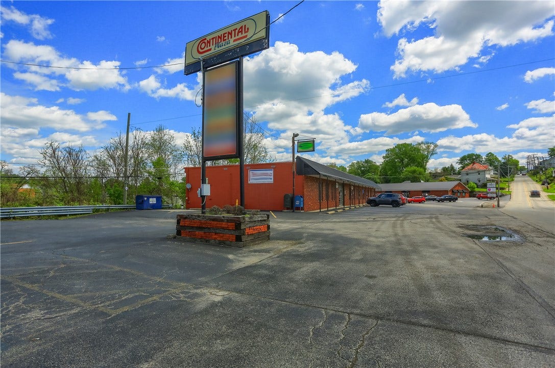 60 C Lebanon Ave, Uniontown, PA 15401