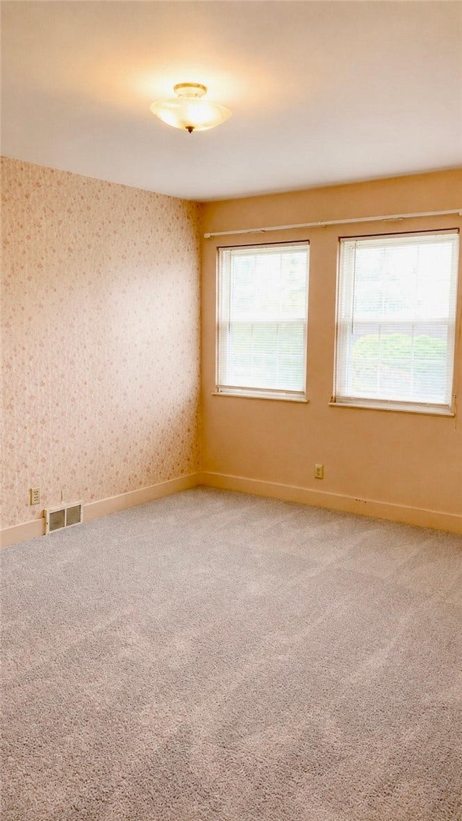 57 HILLCREST LANE, Uniontown, PA 15401