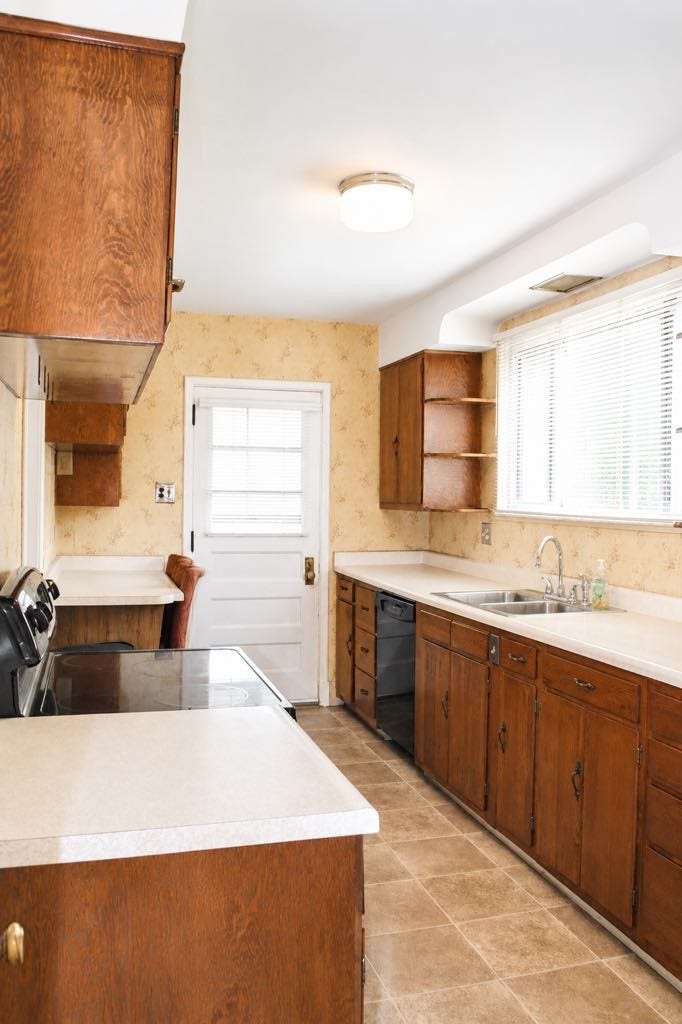57 HILLCREST LANE, Uniontown, PA 15401