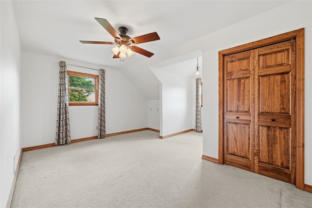 699 Brinkerton Rd, Greensburg, PA 15601