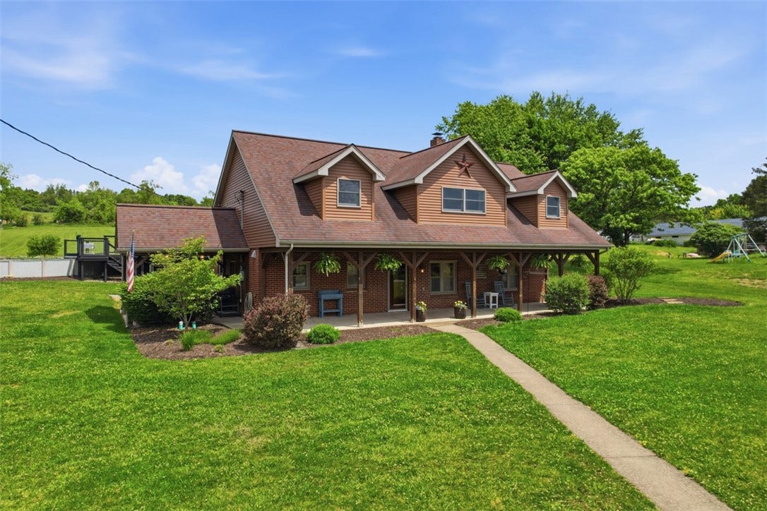 699 Brinkerton Rd, Greensburg, PA 15601