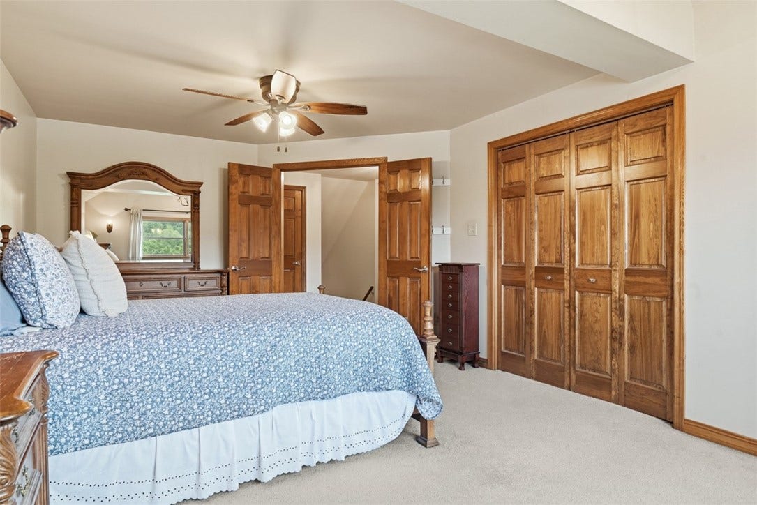 699 Brinkerton Rd, Greensburg, PA 15601