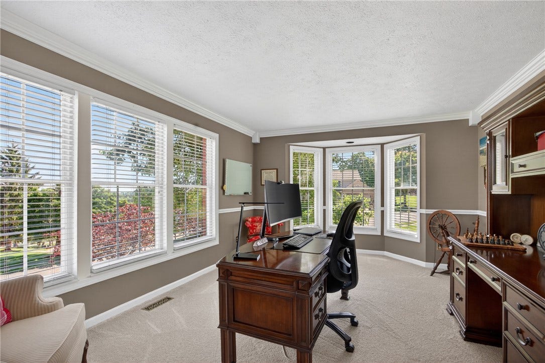 782 Boulder Dr, Bethel Park, PA 15102