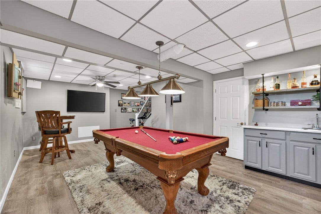 782 Boulder Dr, Bethel Park, PA 15102