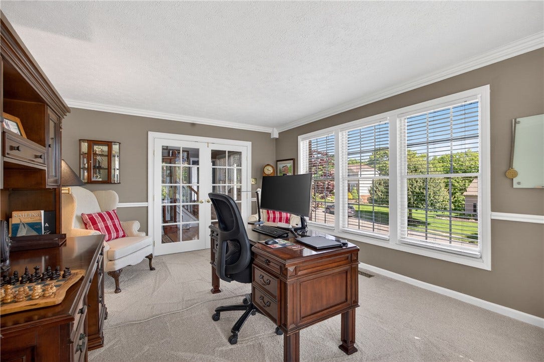 782 Boulder Dr, Bethel Park, PA 15102