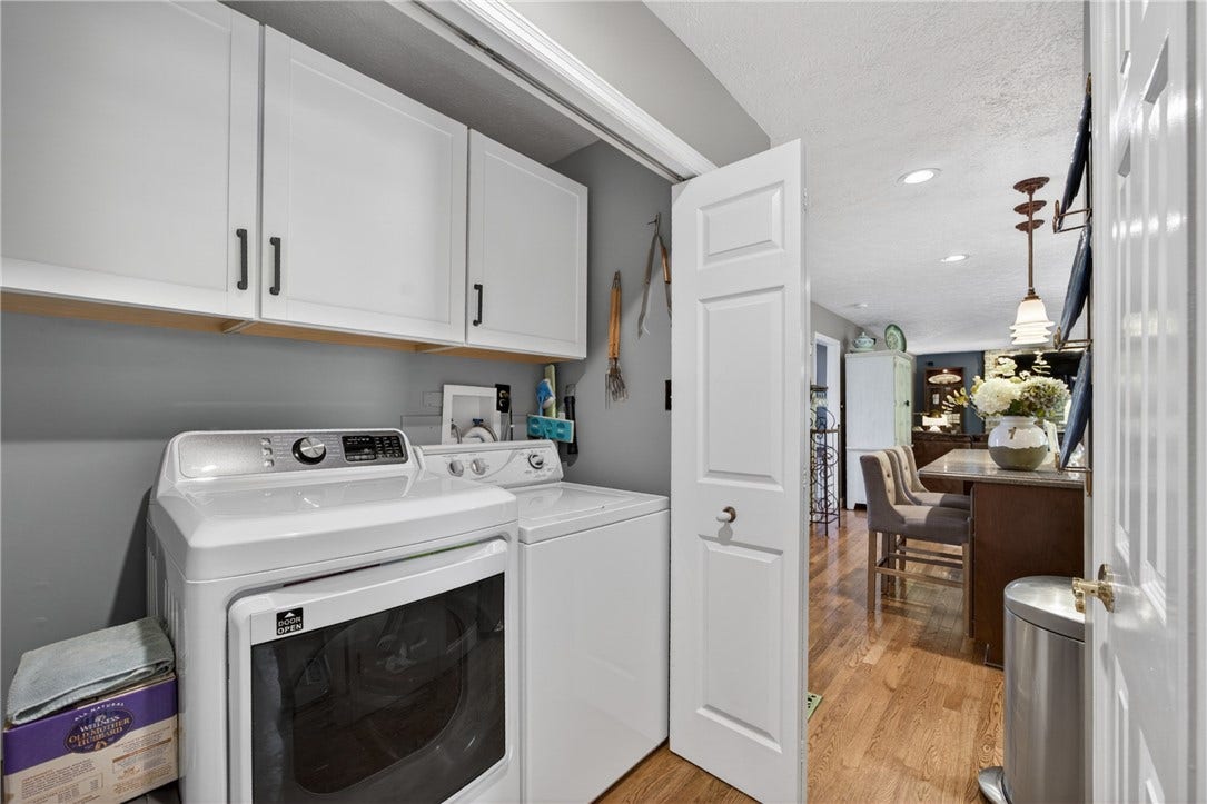 782 Boulder Dr, Bethel Park, PA 15102