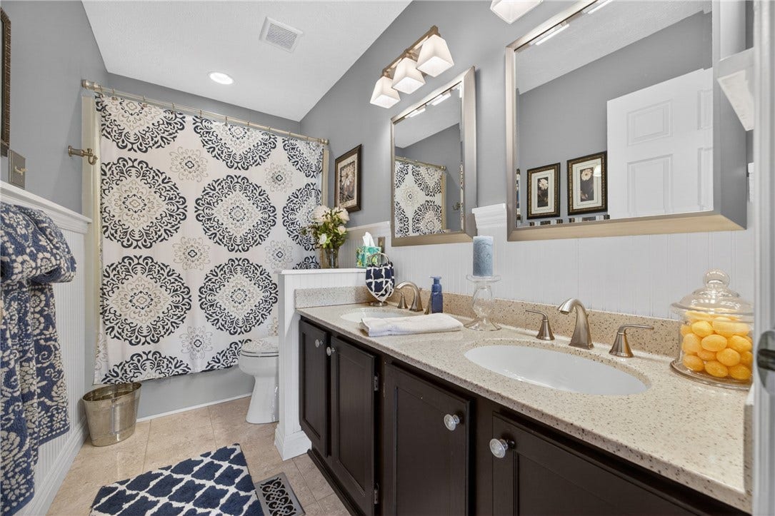782 Boulder Dr, Bethel Park, PA 15102