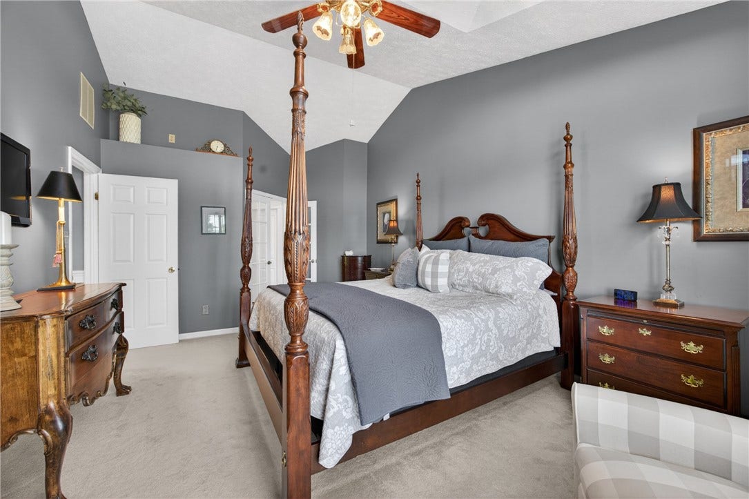 782 Boulder Dr, Bethel Park, PA 15102