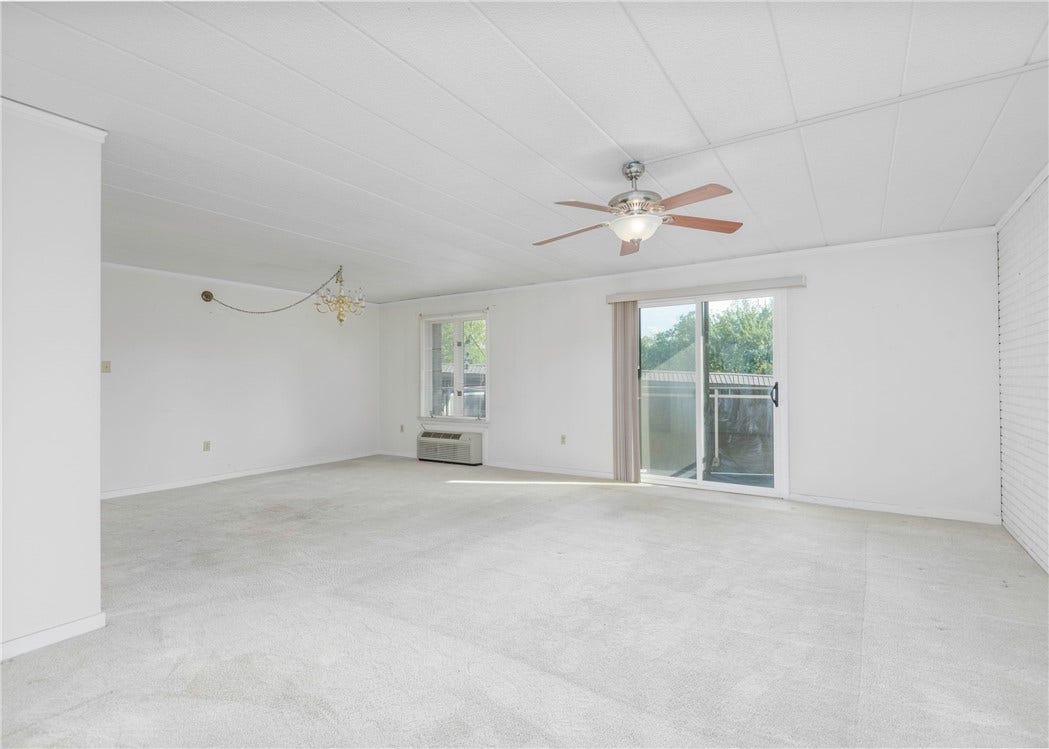 820 E Beau St, #1G, Washington, PA 15301