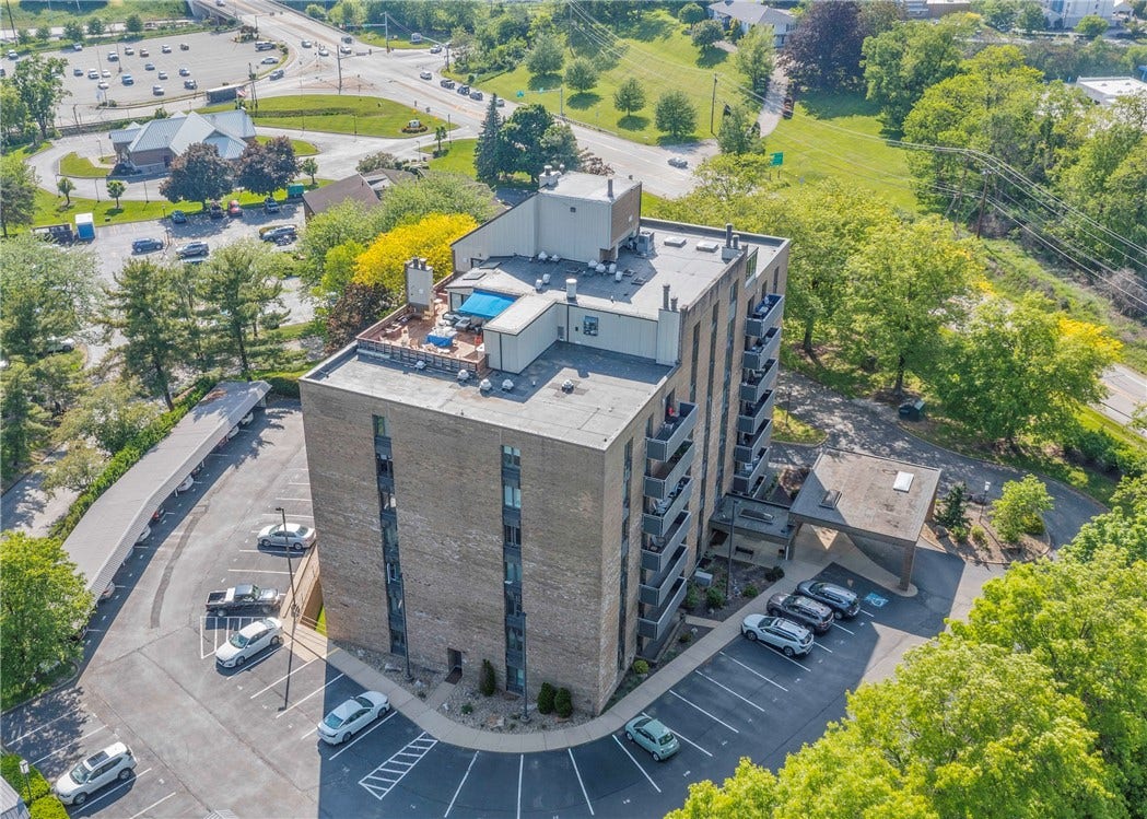820 E Beau St, #1G, Washington, PA 15301