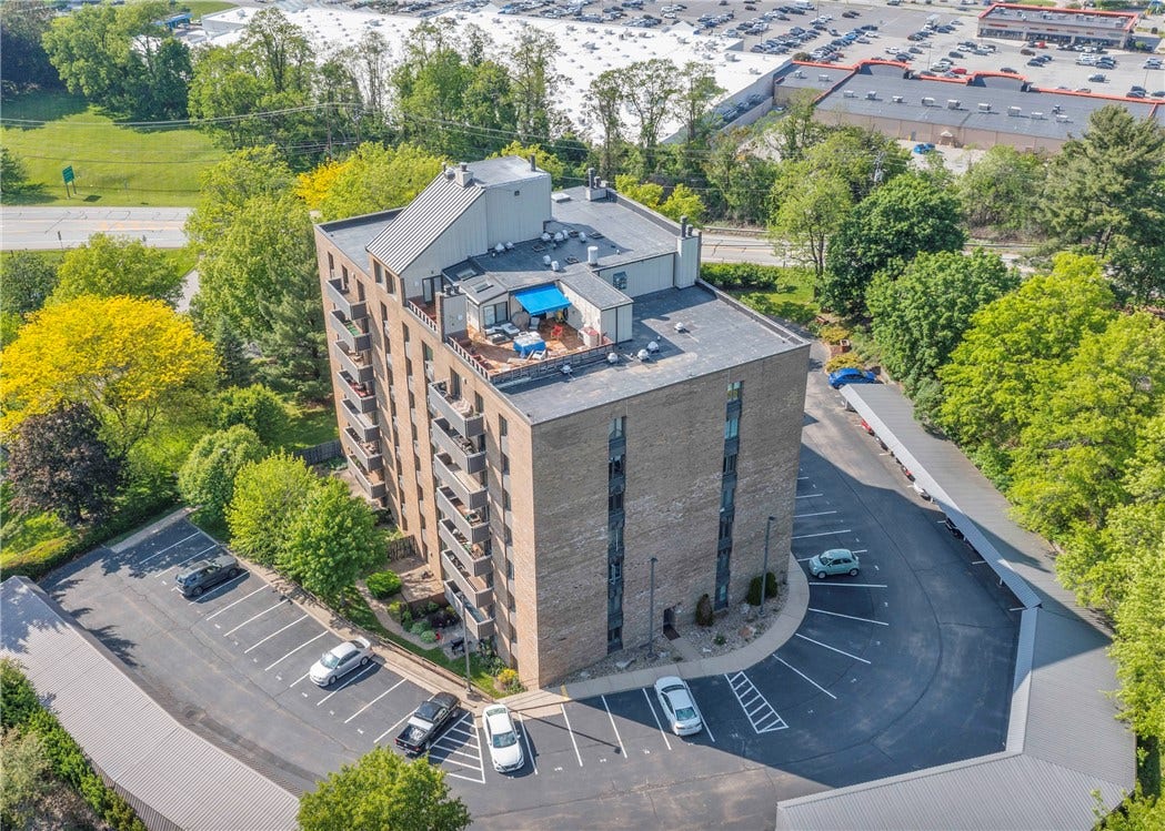 820 E Beau St, #1G, Washington, PA 15301