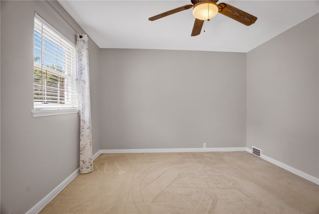 2406 Morrow Pl, Bethel Park, PA 15102