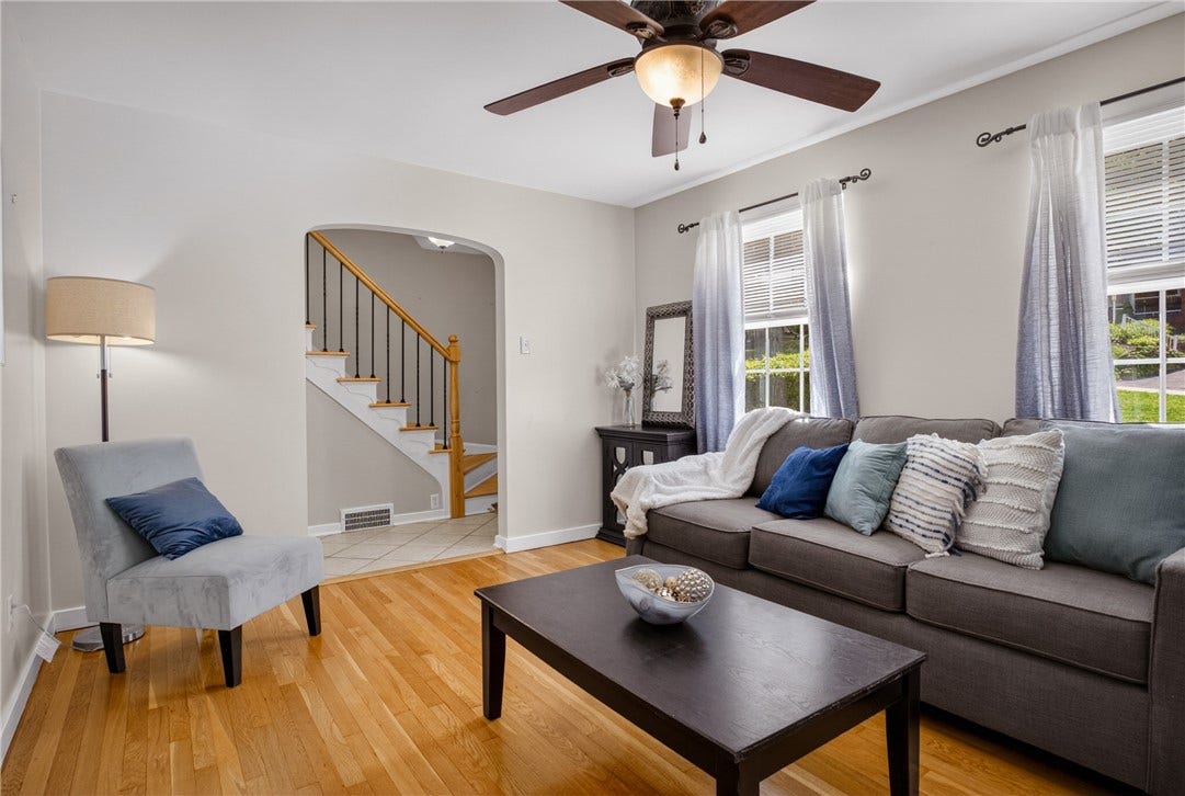 2406 Morrow Pl, Bethel Park, PA 15102