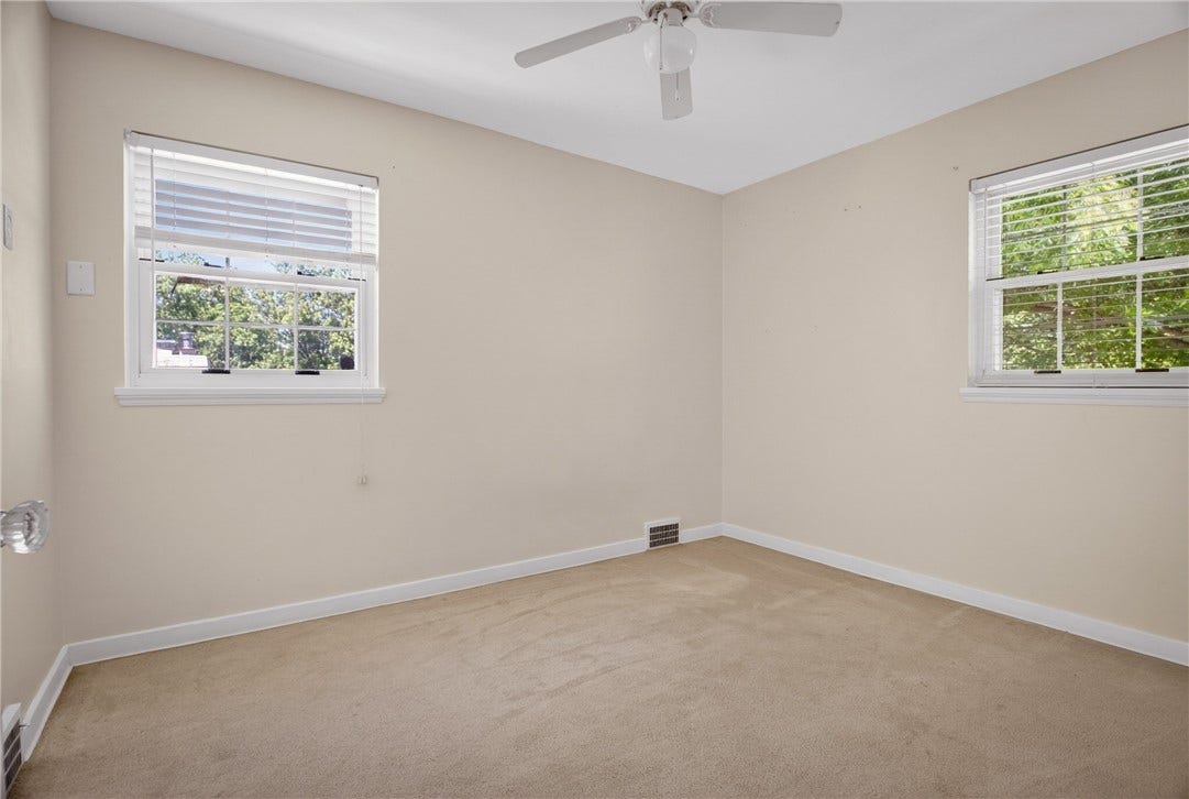2406 Morrow Pl, Bethel Park, PA 15102