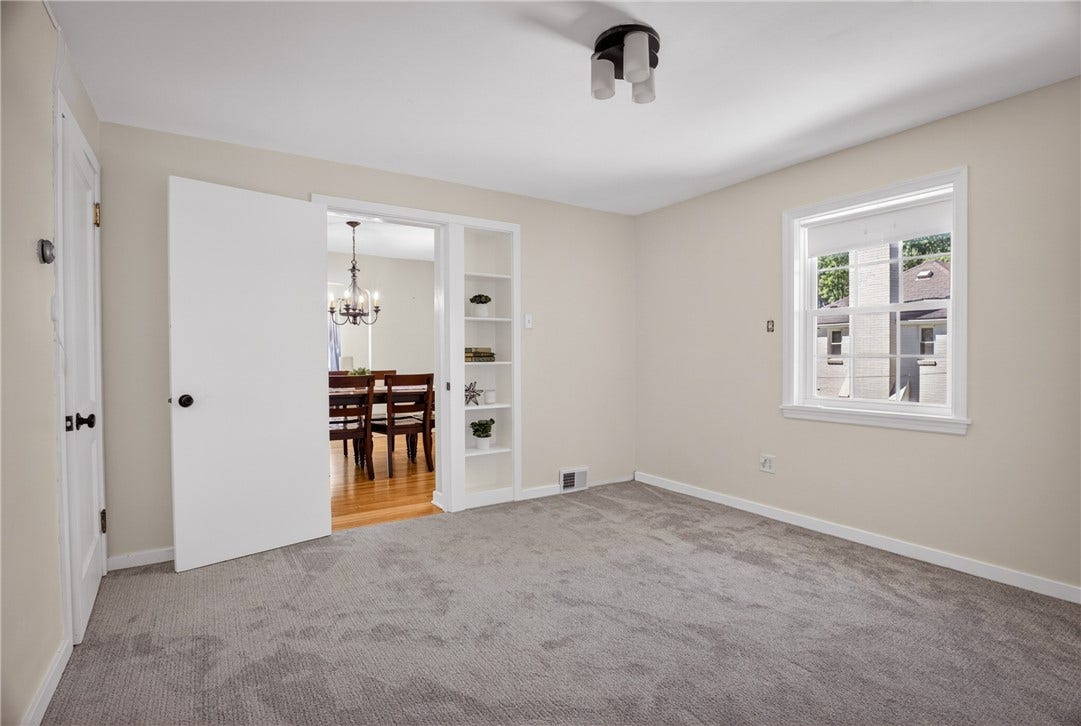 2406 Morrow Pl, Bethel Park, PA 15102