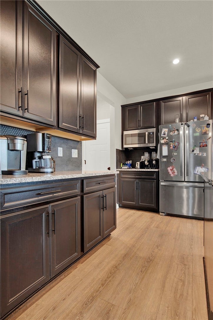 5774 Sabato Dr, Irwin, PA 15642