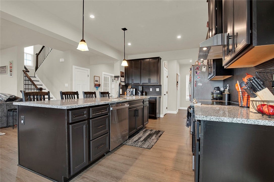 5774 Sabato Dr, Irwin, PA 15642