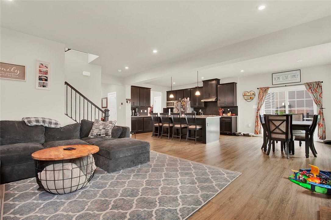5774 Sabato Dr, Irwin, PA 15642