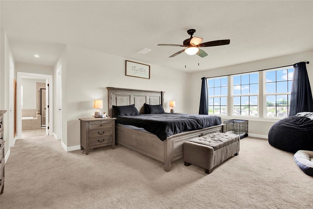 5774 Sabato Dr, Irwin, PA 15642