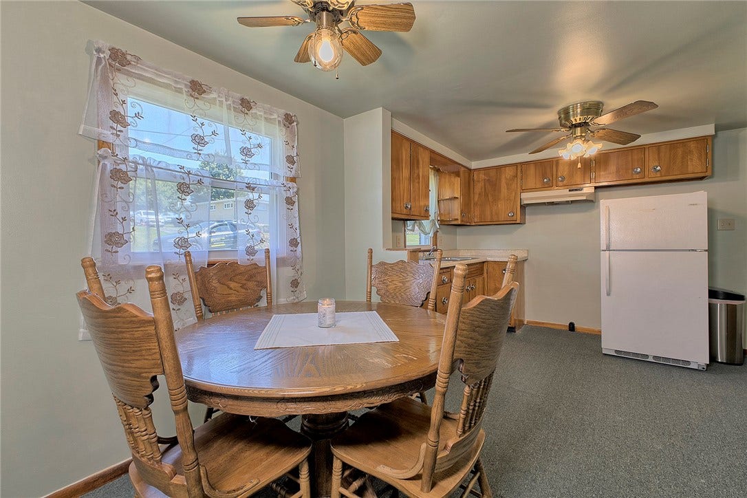 715 Parkview Terrace, Mount Pleasant, PA 15666
