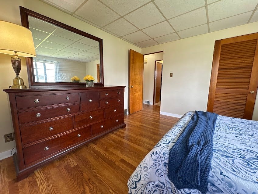 407 Vine St, Connellsville, PA 15425