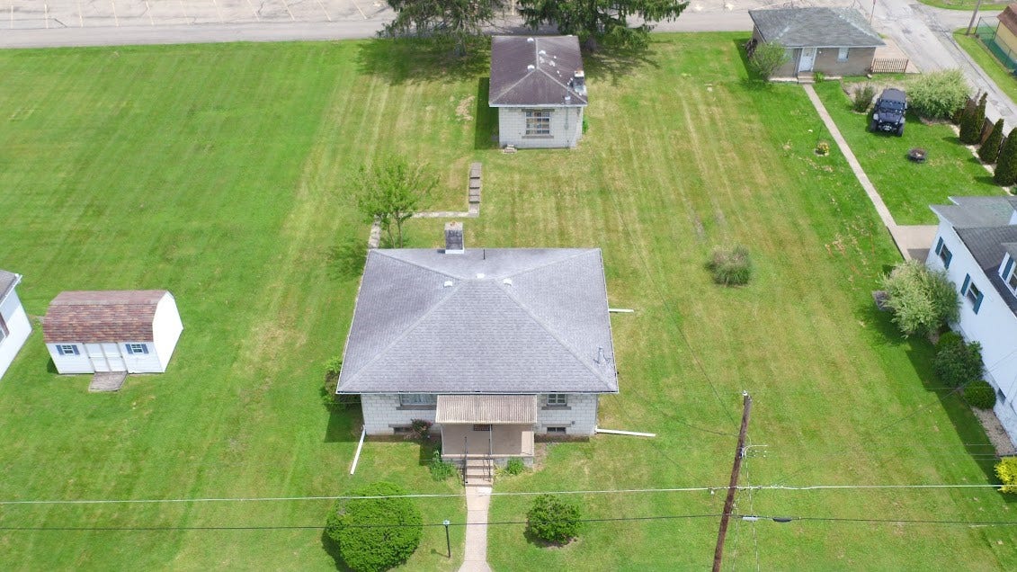407 Vine St, Connellsville, PA 15425