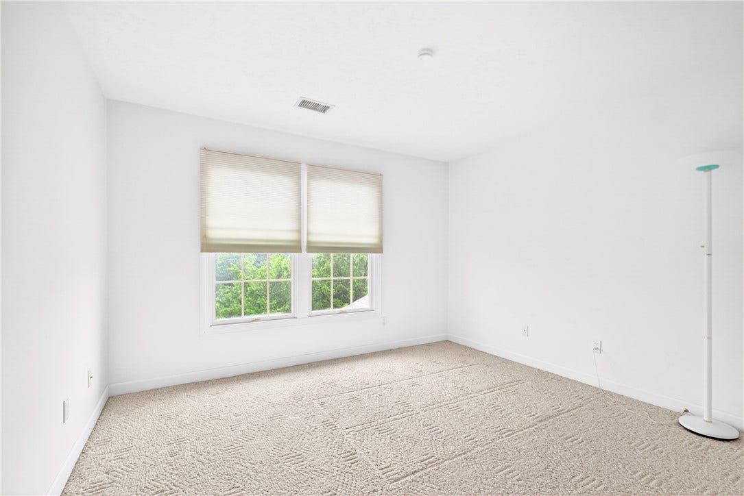 510 Princess Dr, Elizabeth, PA 15037