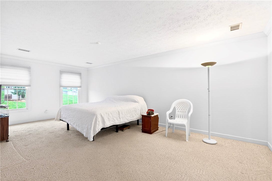 510 Princess Dr, Elizabeth, PA 15037