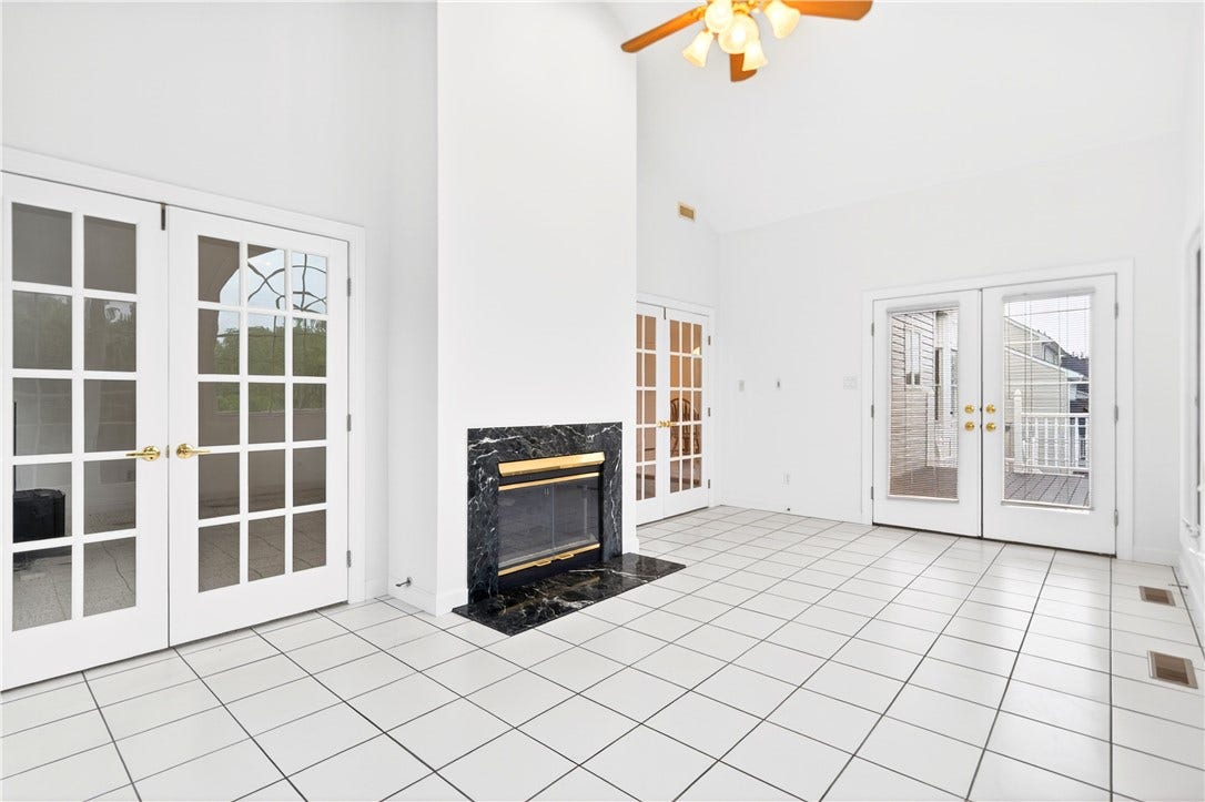510 Princess Dr, Elizabeth, PA 15037