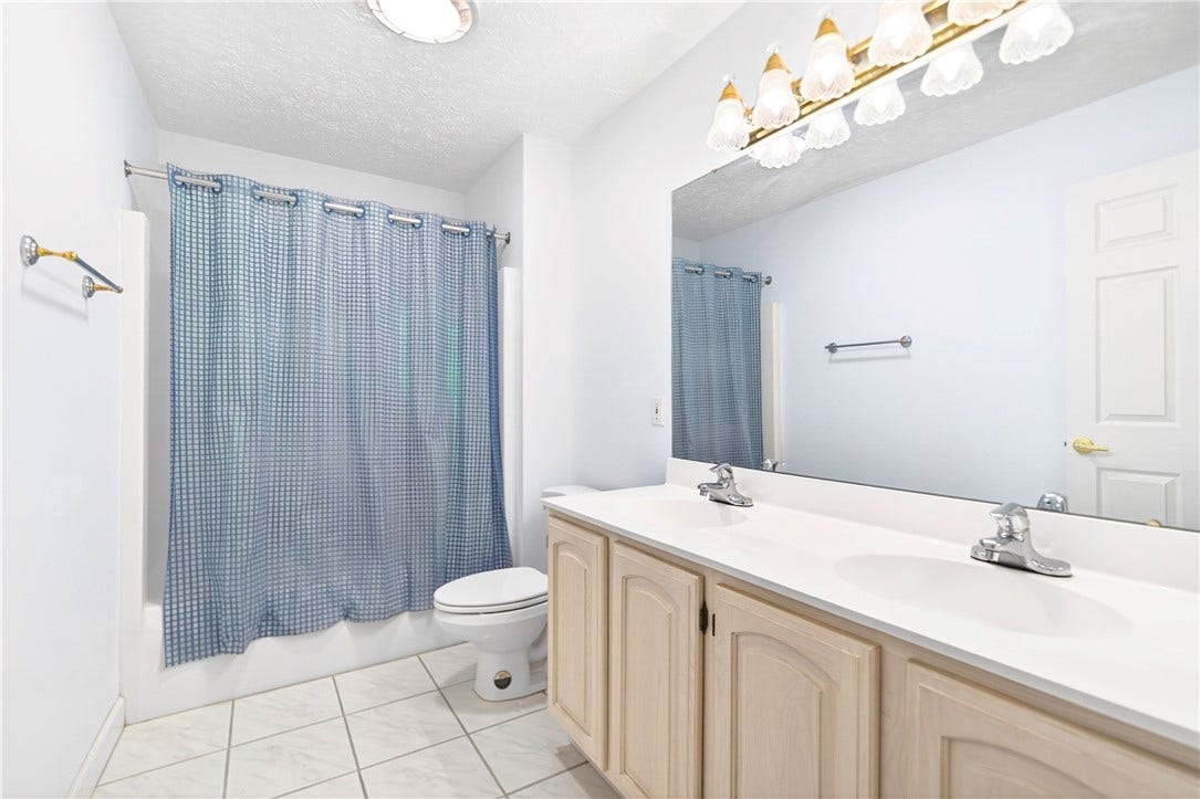 510 Princess Dr, Elizabeth, PA 15037