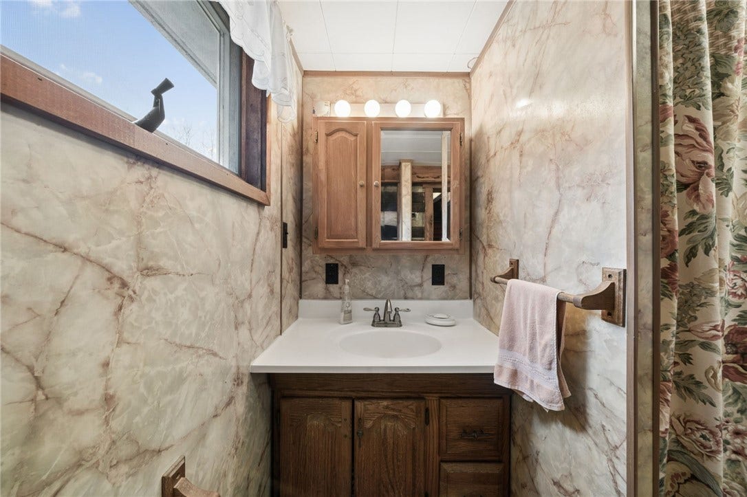 2651 Radebaugh Rd, Jeannette, PA 15644 2651 Radebaugh Rd, Jeannette, PA 15644
