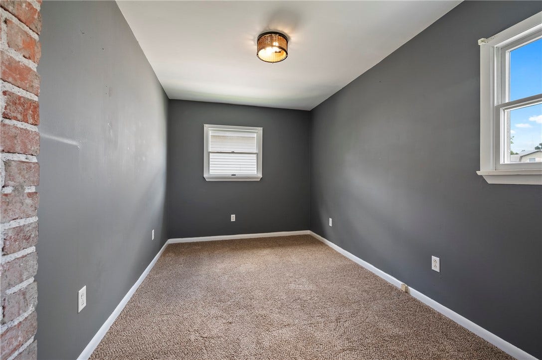 421 Sewickley St, Greensburg, PA 15601