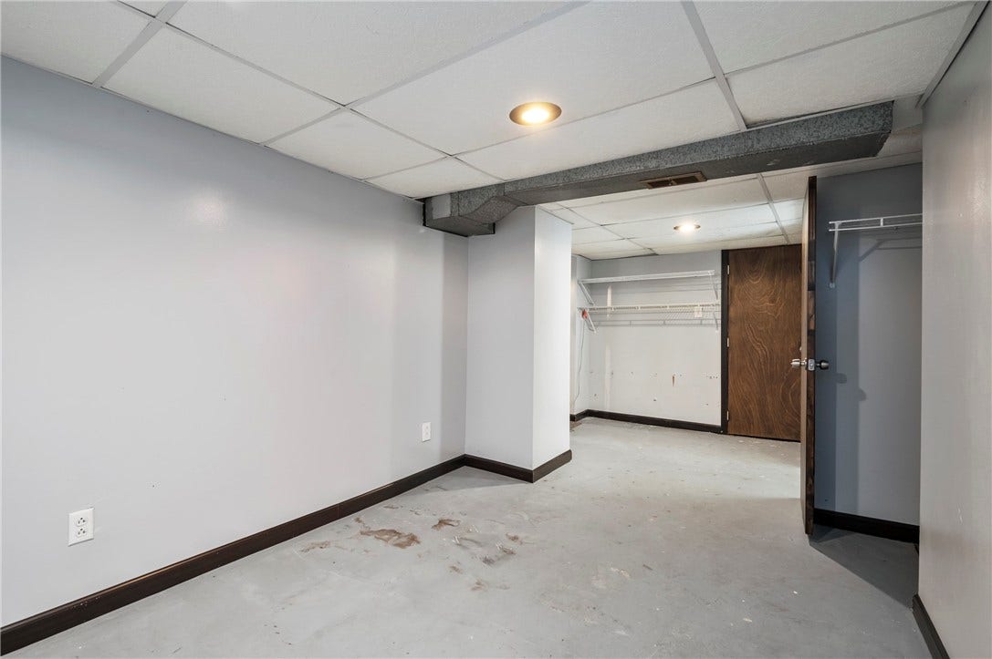 421 Sewickley St, Greensburg, PA 15601