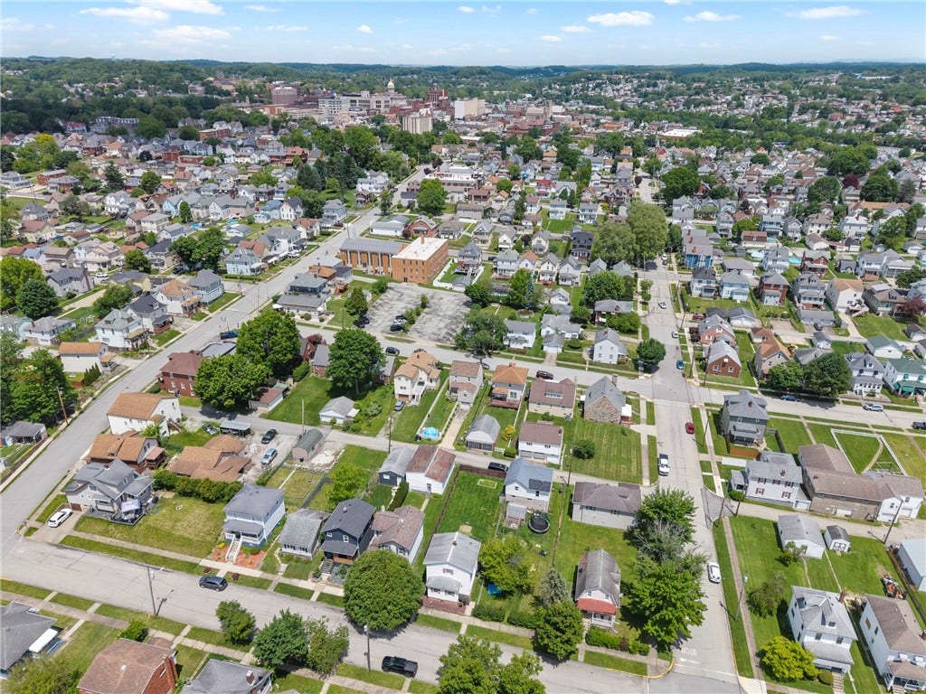 421 Sewickley St, Greensburg, PA 15601